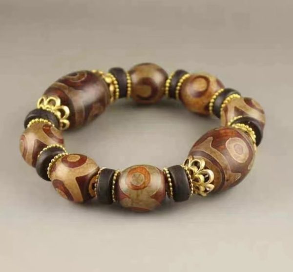 Nine eyes bead bracelet-186